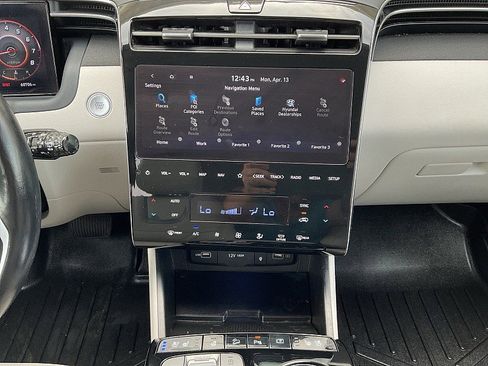 Used 2022 Hyundai Tucson Limited FWD image 14