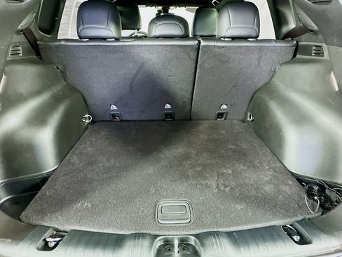 Used 2024 Jeep Compass Limited image 33