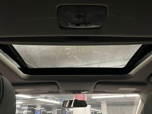 Used 2017 Honda HR-V EX image 6