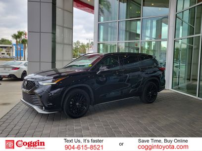 Used 2023 Toyota Highlander XSE