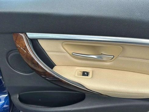 Used 2017 BMW 330i xDrive Sedan image 25