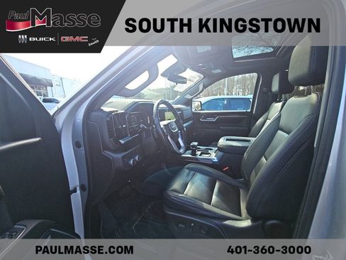 Used 2022 GMC Sierra 1500 Elevation w/ Elevation Premium Package image 13