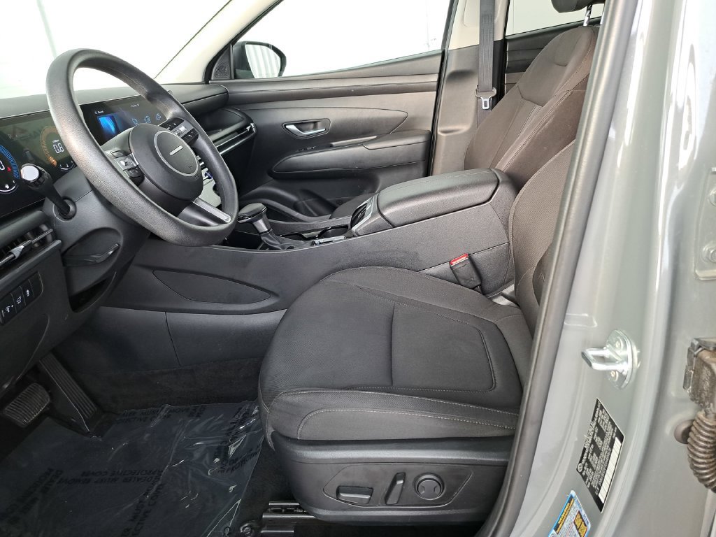 Used 2025 Hyundai Tucson SEL FWD image 23