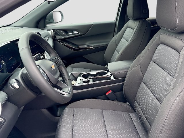 New 2027 Chevrolet Equinox LT FWD image 18