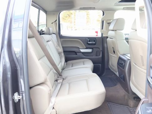 Used 2015 Chevrolet Silverado 2500 LTZ image 37