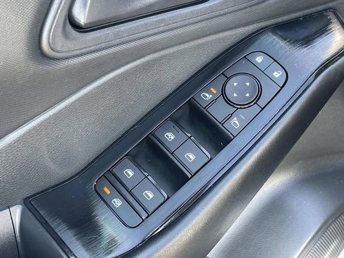 Certified 2024 Nissan Rogue S FWD image 19