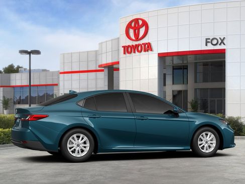 New 2026 Toyota Camry LE AWD/4WD image 11