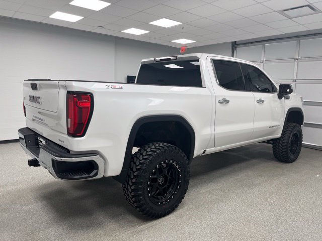 Used 2020 GMC Sierra 1500 SLT w/ X31 Off-Road Package AWD/4WD image 10