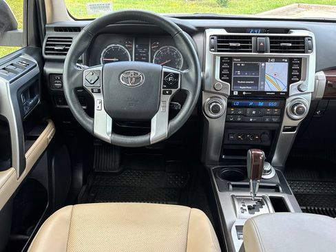 Certified 2021 Toyota 4Runner Limited AWD/4WD image 10