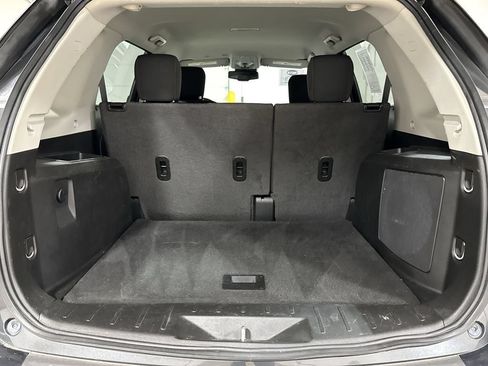Used 2017 GMC Terrain SLE FWD image 23