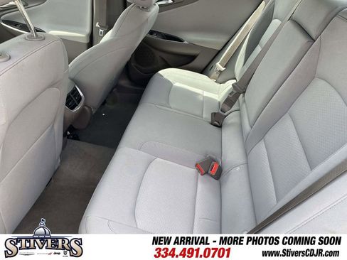 Used 2025 Chevrolet Malibu LT FWD image 14