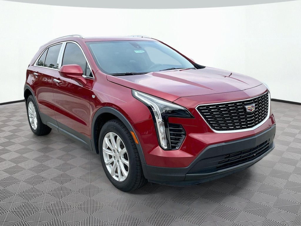 Used 2019 Cadillac XT4 Luxury FWD image 3