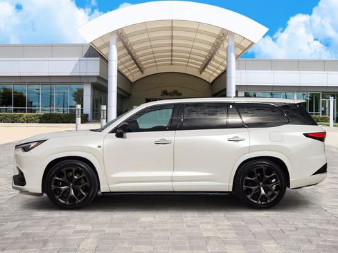 Certified 2025 Lexus TX 500h AWD w/ Technology Package image 3