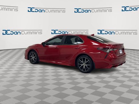 Used 2023 Toyota Camry SE w/ Audio Upgrade Package FWD image 6