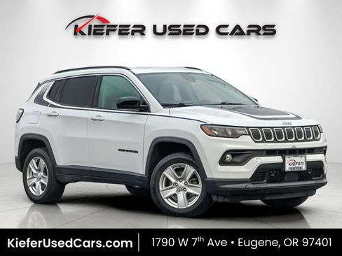 Used 2022 Jeep Compass Latitude w/ Convenience Group image 1