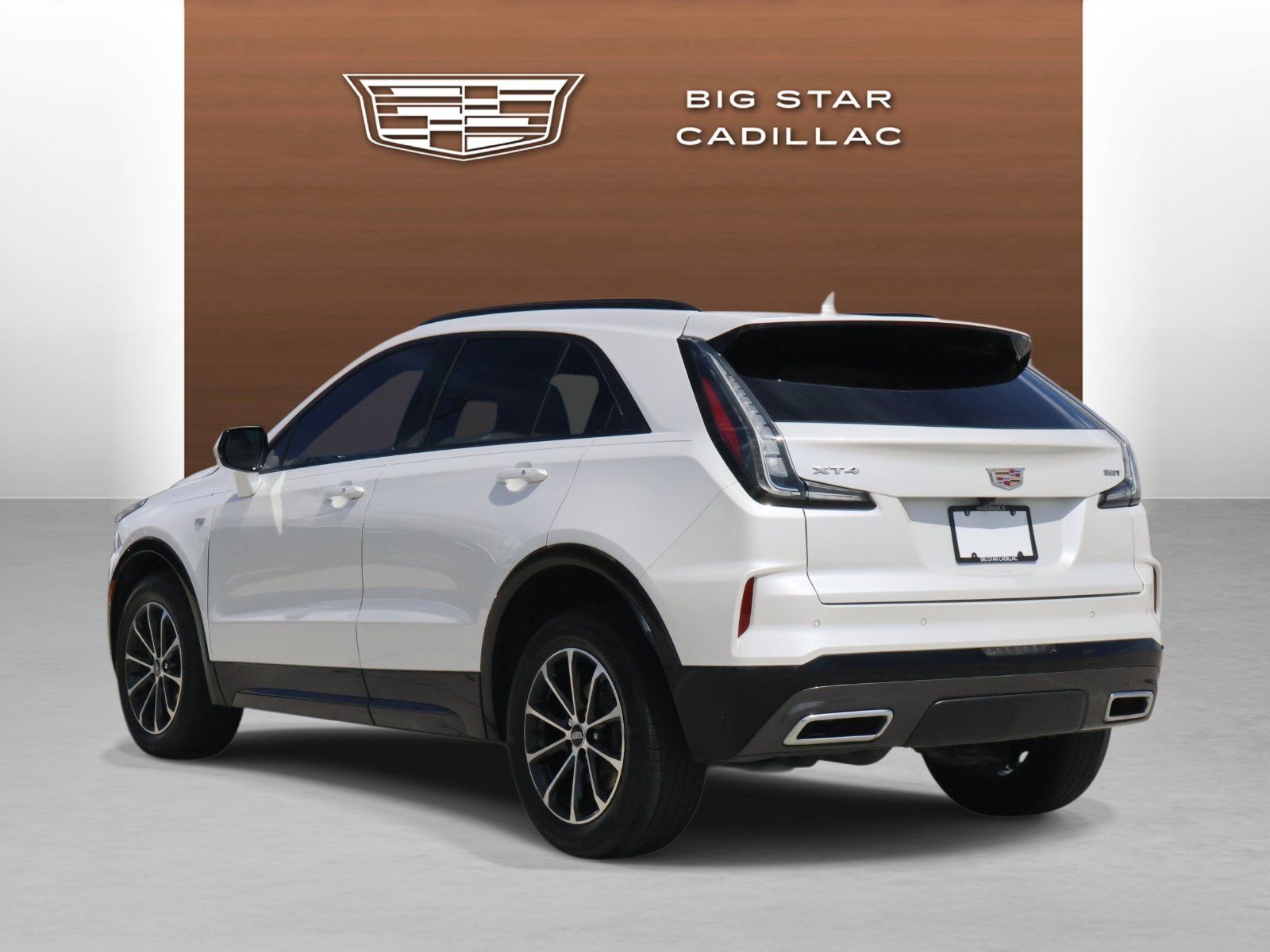 Certified 2024 Cadillac XT4 Sport FWD image 3