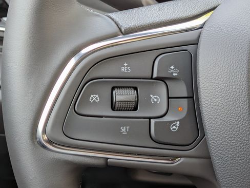 New 2026 Buick Envista Sport Touring w/ Convenience I Package FWD image 24
