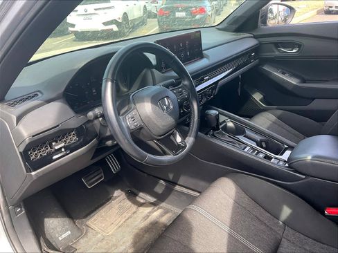 Used 2023 Honda Accord Sport image 15