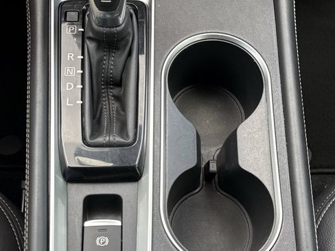 Used 2019 Nissan Altima 2.5 Platinum FWD image 30