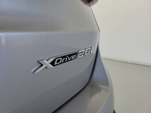Used 2023 BMW X1 xDrive28i w/ Premium Package AWD/4WD image 8