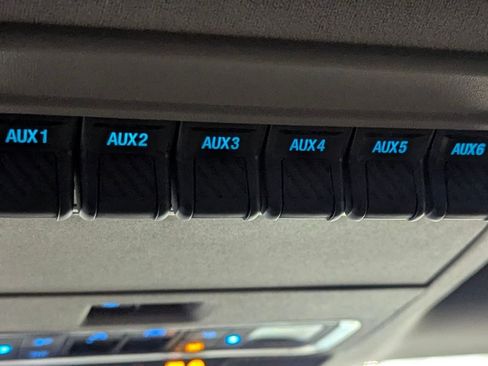 Used 2025 Ford F350 Platinum w/ Platinum Plus Package image 24