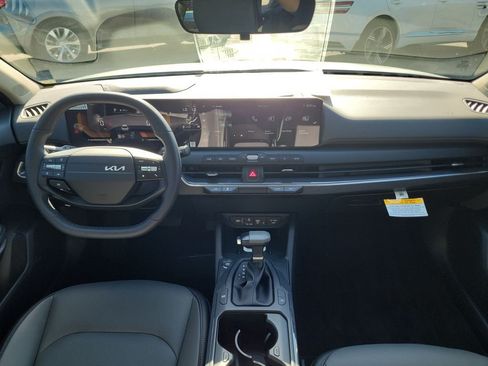New 2026 Kia K4 EX FWD image 16