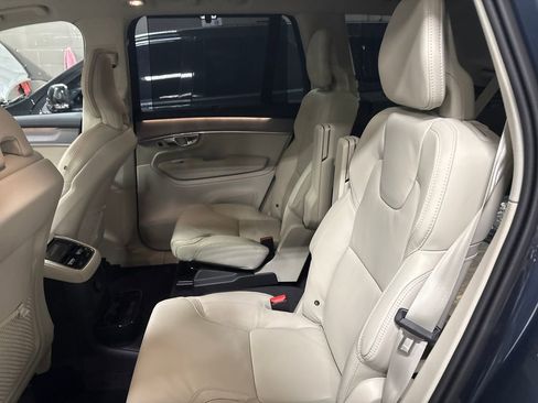 New 2026 Volvo XC90 T8 Ultra w/ Protection Package Premier AWD/4WD image 10