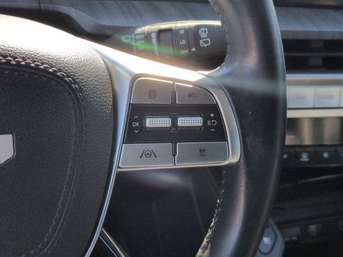 Used 2023 Kia Telluride EX FWD image 19