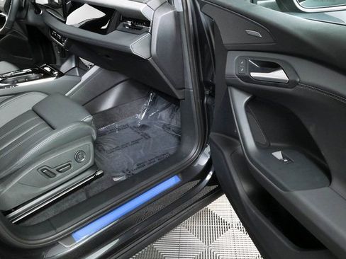 Certified 2025 Audi Q6 e-tron Premium Plus w/ Premium Plus RWD image 25