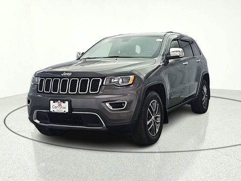 Used 2017 Jeep Grand Cherokee Limited AWD/4WD image 2