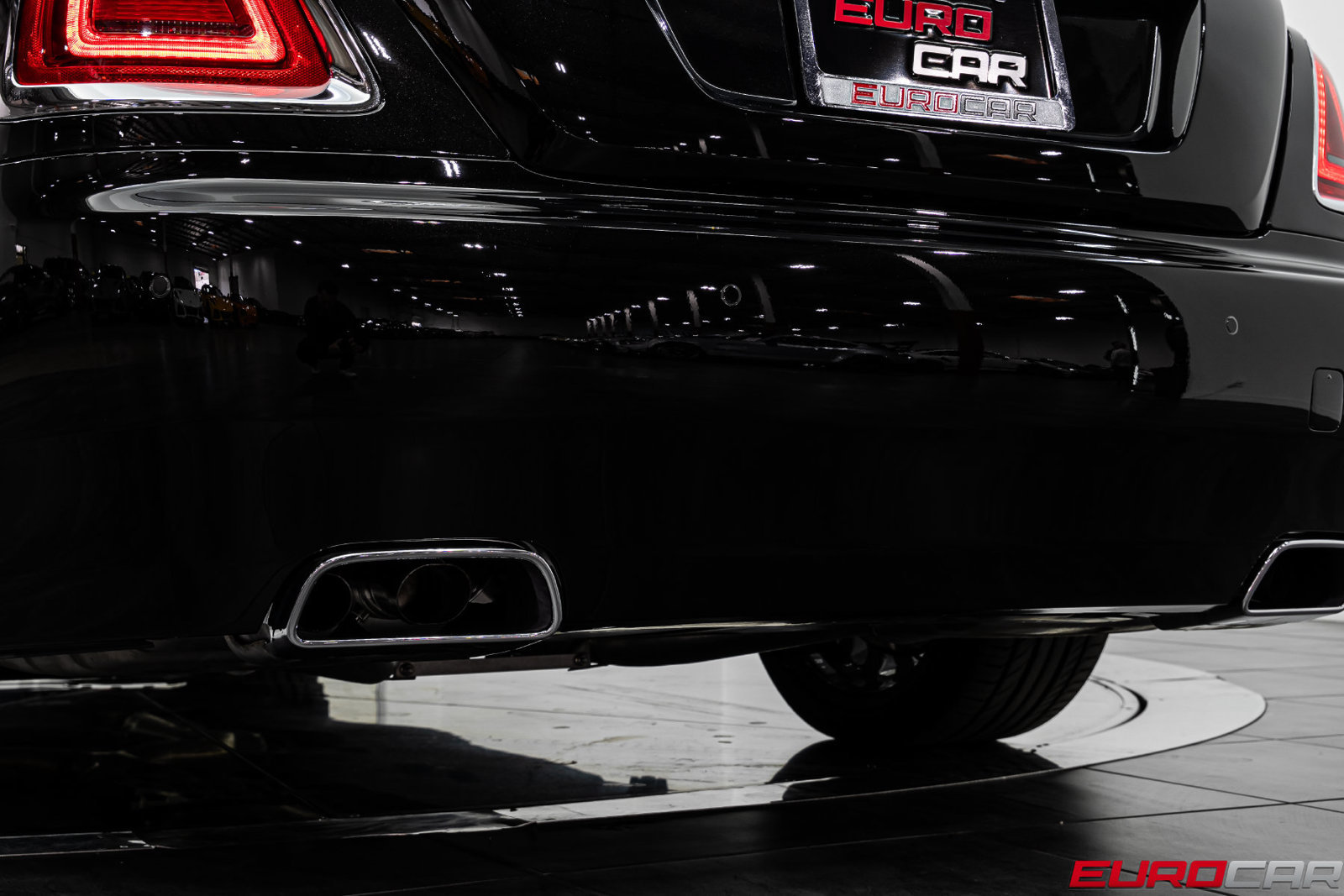 Used 2020 Rolls-Royce Wraith RWD image 21