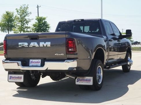 New 2026 RAM 3500 Tradesman image 9