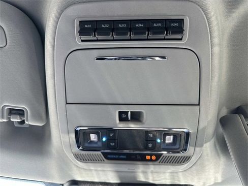 New 2026 Ford F350 Lariat image 36