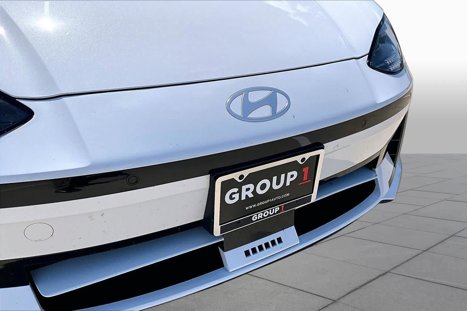 Certified 2025 Hyundai Ioniq 6 SEL RWD image 30