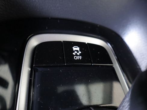 Used 2024 Toyota Corolla LE w/ LE Convenience Package FWD image 16