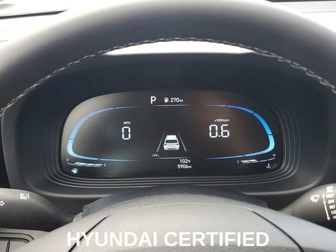 Certified 2023 Hyundai Venue SEL FWD image 25