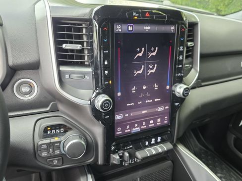 New 2026 RAM 1500 Big Horn AWD/4WD image 16
