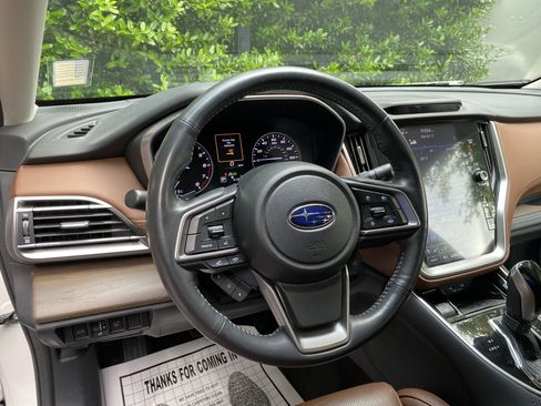 Used 2021 Subaru Outback Touring XT AWD/4WD image 17