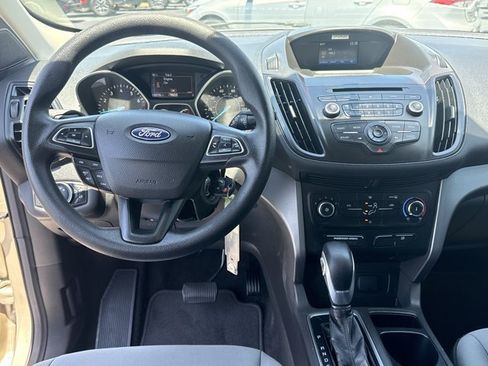 Used 2017 Ford Escape S FWD image 7