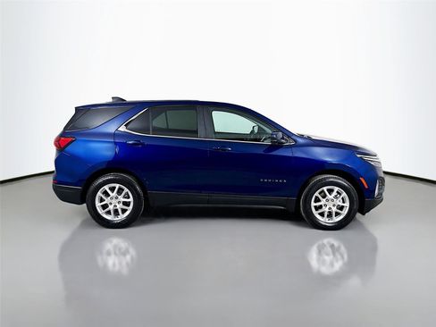 Used 2023 Chevrolet Equinox LT image 10