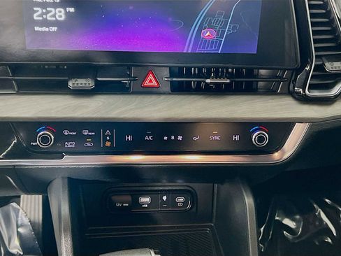 Used 2023 Kia Sportage X-Line image 16