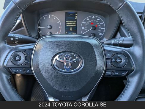Used 2024 Toyota Corolla SE image 13