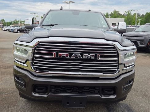 Used 2024 RAM 2500 Laramie AWD/4WD image 2