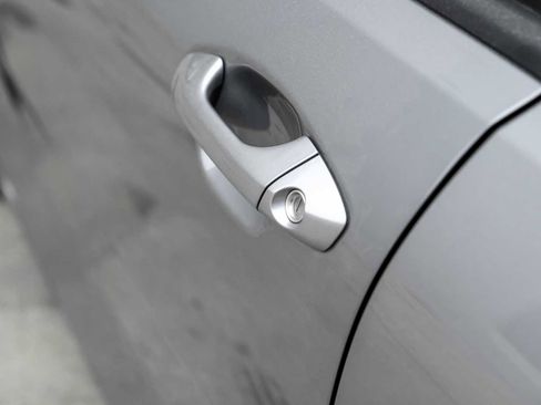 Used 2023 Kia Rio S image 36