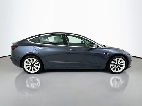 Used 2019 Tesla Model 3 Long Range AWD/4WD image 9