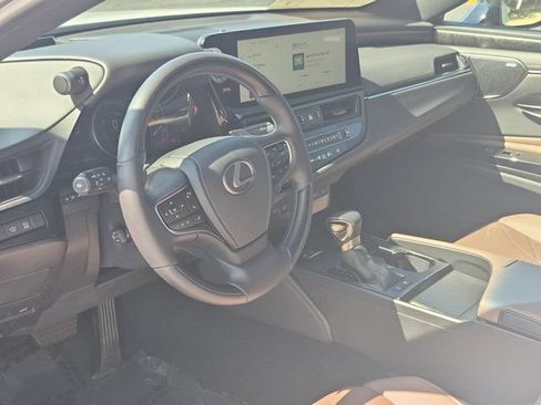 Used 2024 Lexus ES 300h w/ Accessory Package (Z1) FWD image 12