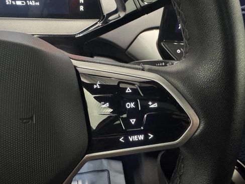 Used 2023 Volkswagen ID.4 Pro S image 27