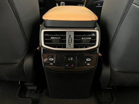 Certified 2025 Lexus RX 350 FWD w/ Technology Package image 41
