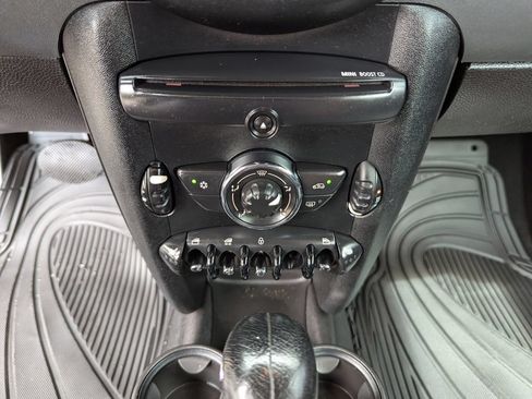 Used 2011 MINI Cooper Convertible FWD image 21