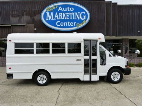 Used 2007 Chevrolet Express 3500 w/ School Bus Package image 4